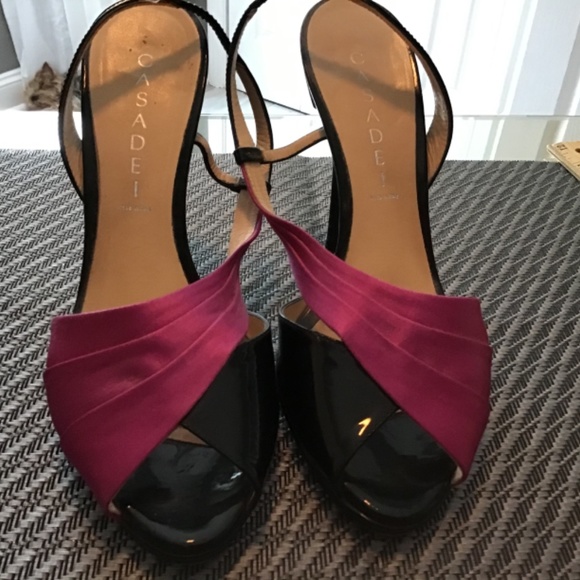 Shoes - Picture 4 of 4